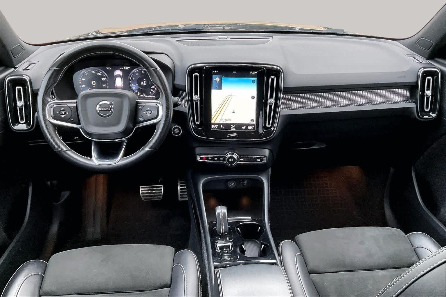 Used 2021 Black Stone Volvo R-Design image 16