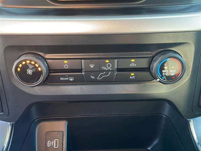 Certified Used 2022 Oxford White Ford XLT image 55