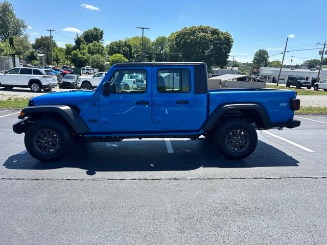 New 2026 Hydro Blue Pearl-Coat Exterior Paint Jeep Sport S image 4