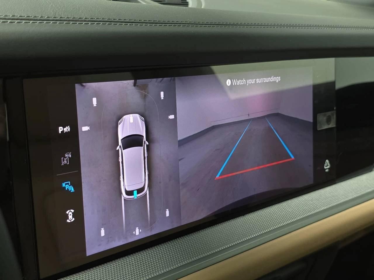 New 2026 Algarve Blue Metallic Porsche S image 18