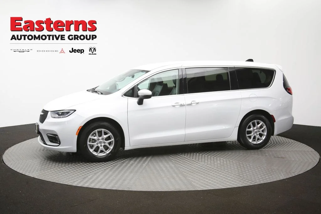 Certified Used 2023 White Chrysler Touring L image 57