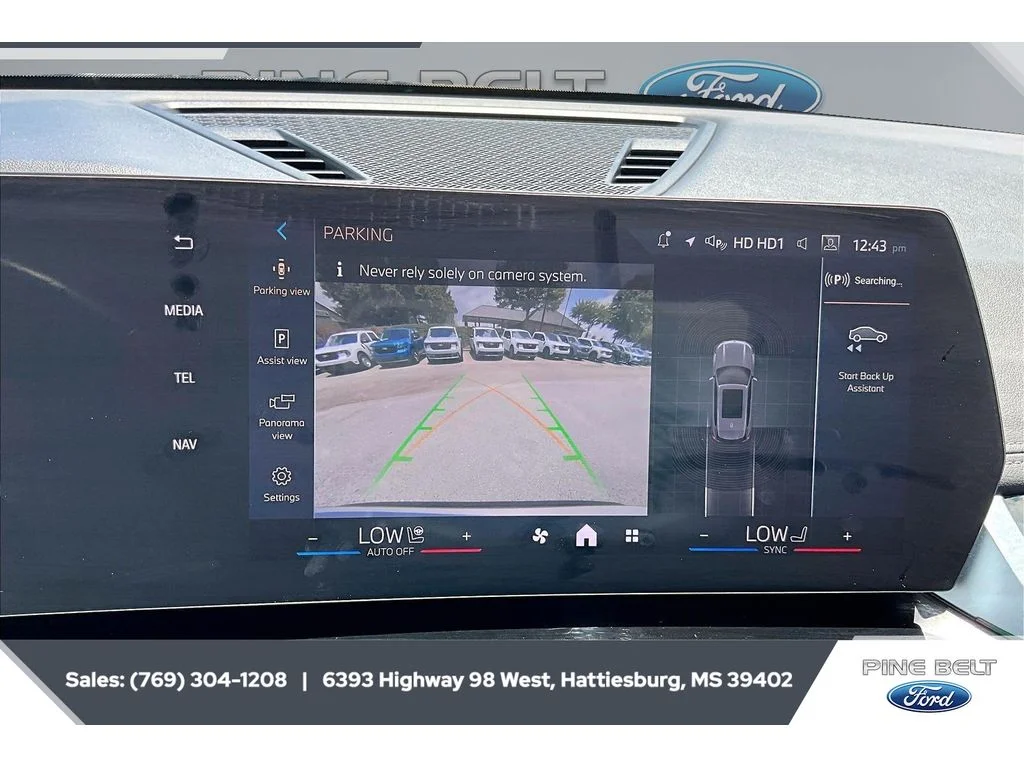 Used 2025 Space Silver Metallic BMW xDrive28i image 15