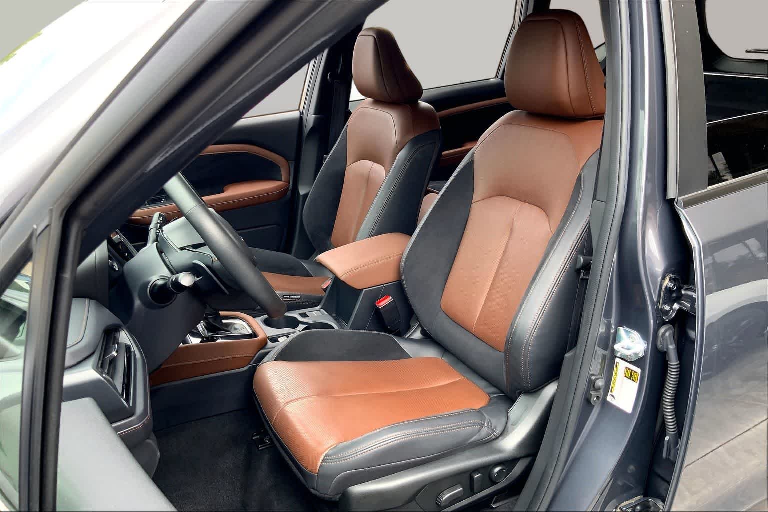 Used 2025 Magnetite Gray Metallic Subaru Touring image 8