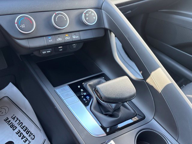 New 2026 Serenity White Hyundai SE image 25