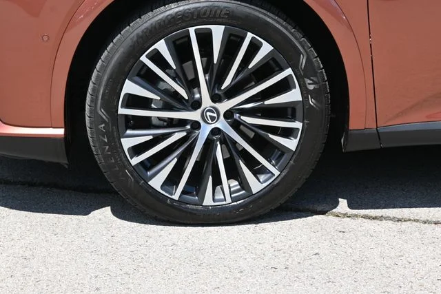 Certified Used 2023 COPPER CREST Lexus 350 Premium Plus image 15