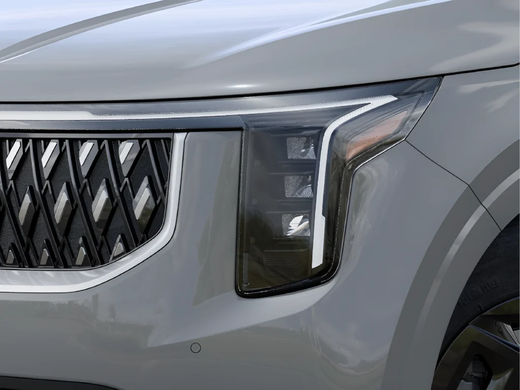 New 2027 Silver Kia LXS image 25