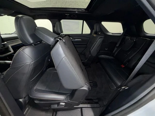 2026 Ford Explorer Tremor - Photo 36