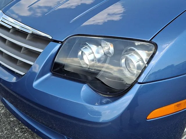 Used 2008 Blue Chrysler Limited image 11