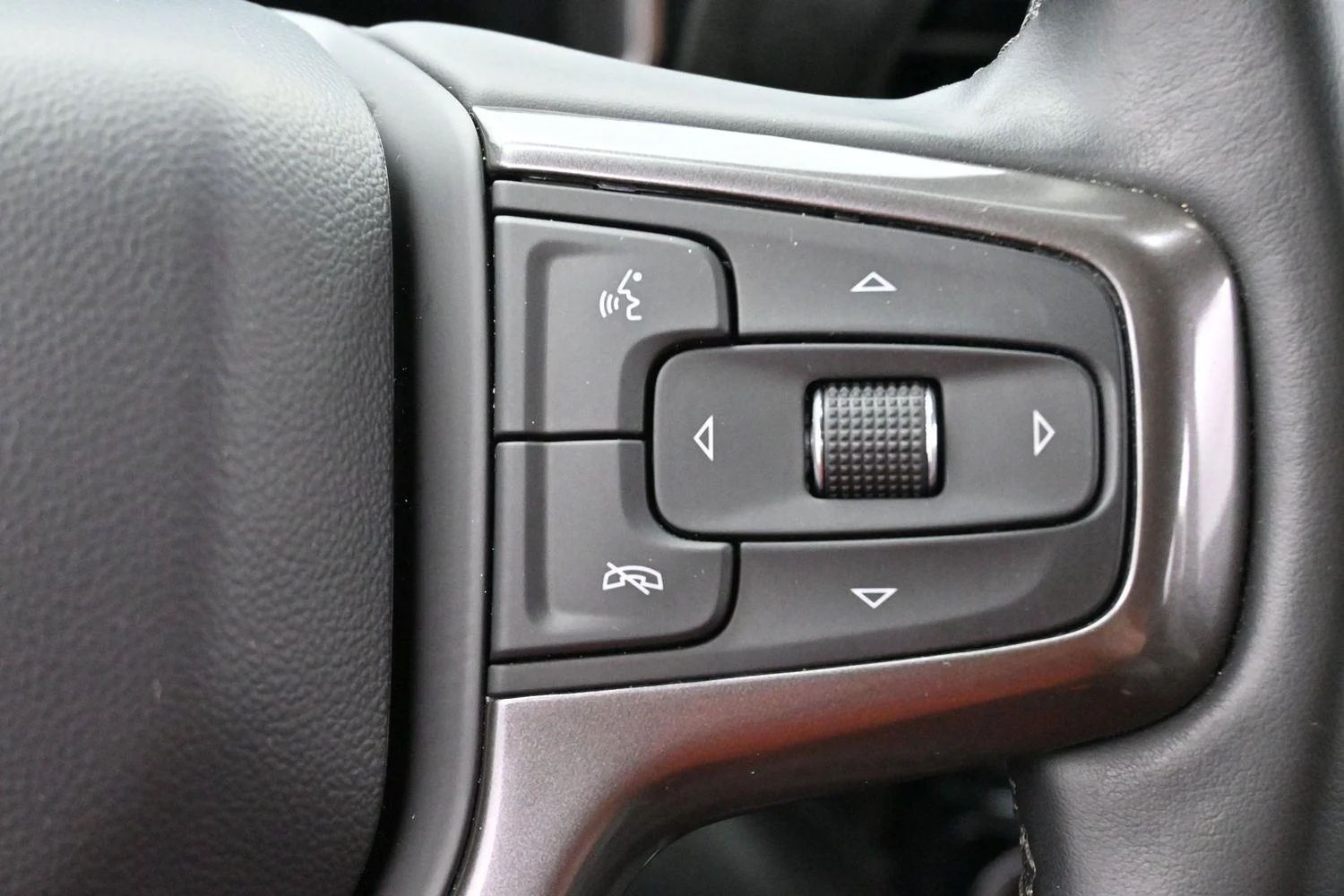 Used 2024 Lakeshore Blue Metallic Chevrolet ZR2 image 18