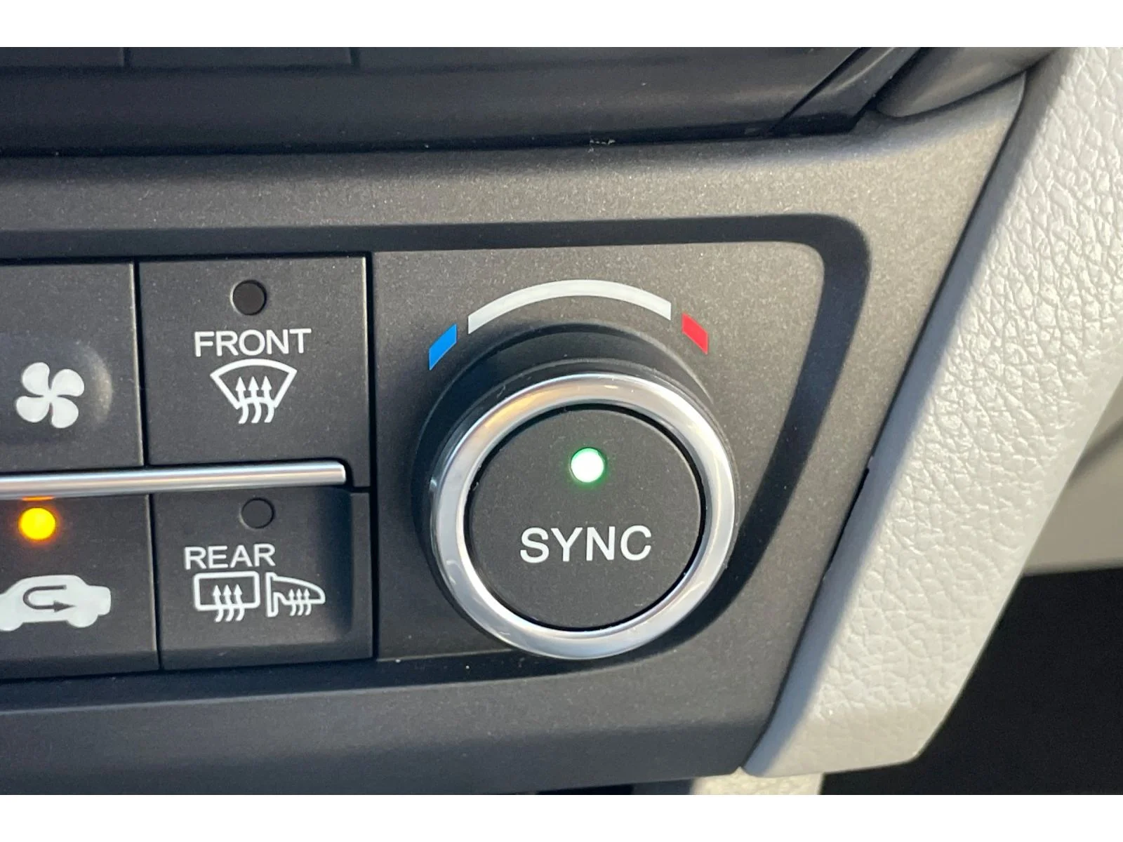Used 2020 Platinum White Pearl Acura w/Technology Pkg image 28