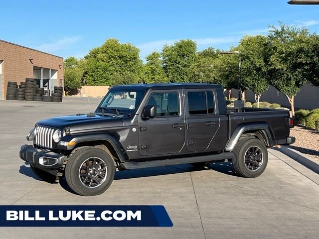 Used 2023 Gray Jeep Overland image 1