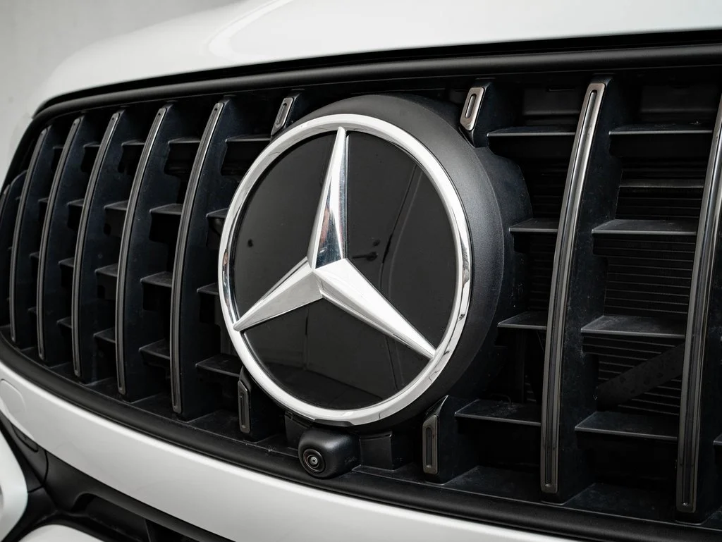 New 2026 Manufaktur Moonlight White Metallic Mercedes-Benz GLC 43 AMG® image 3