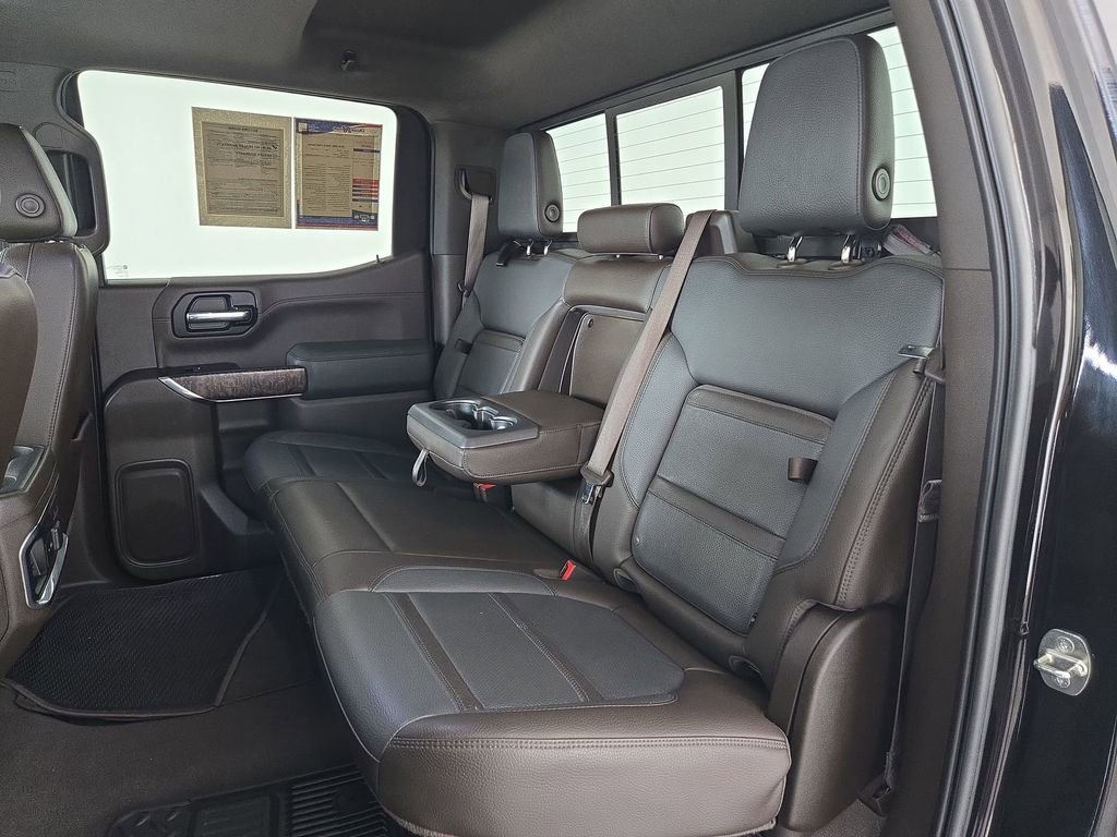 Used 2019 Black GMC Denali image 31