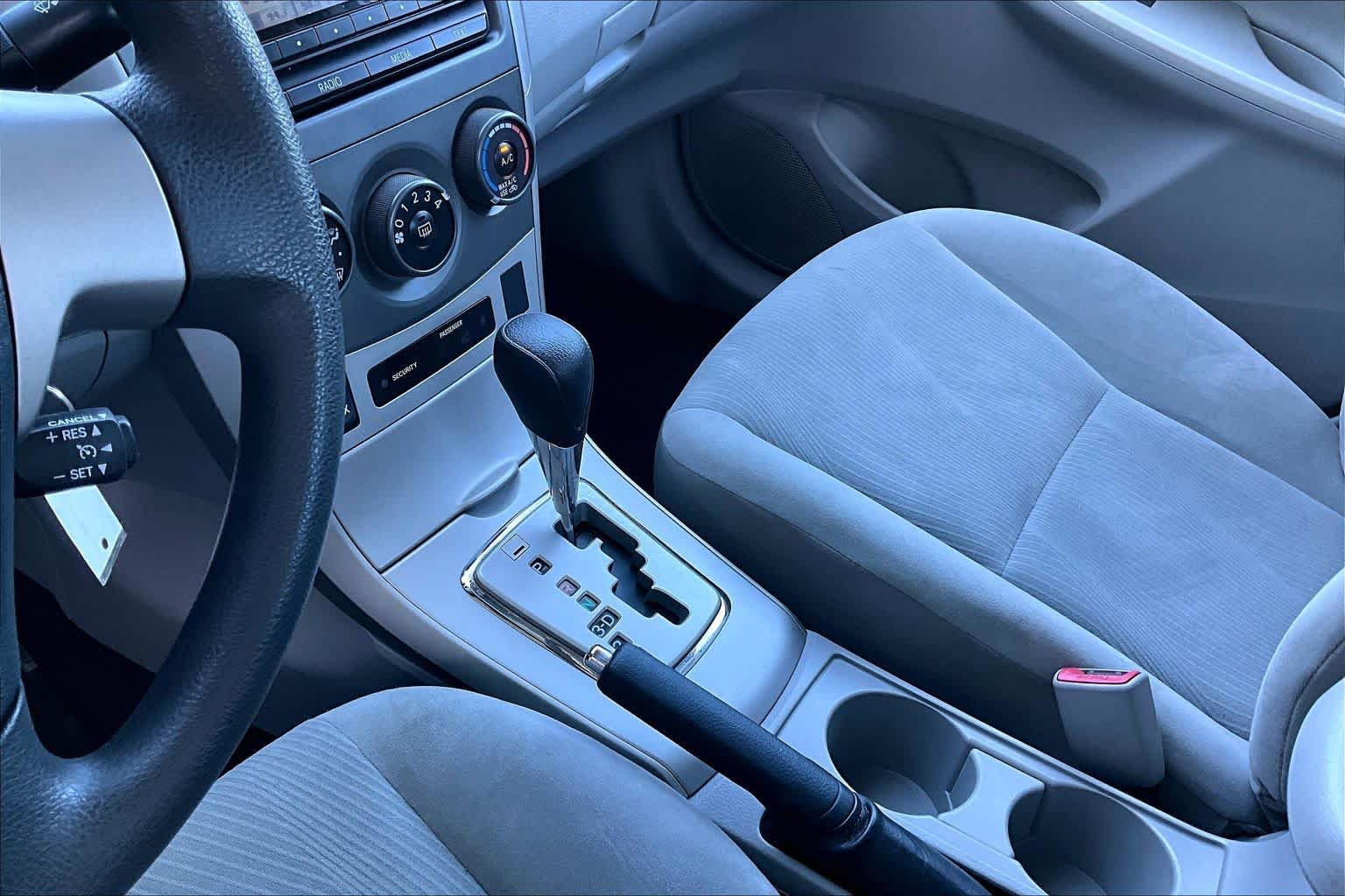 Used 2012 Classic Silver Metallic Toyota LE image 17