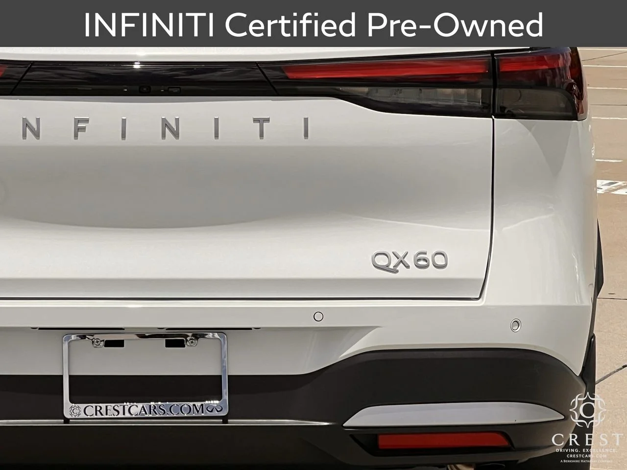 Certified Used 2026 Radiant White INFINITI LUXE image 6