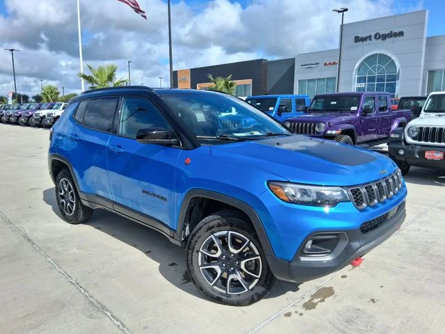 2024 Jeep Compass Trailhawk