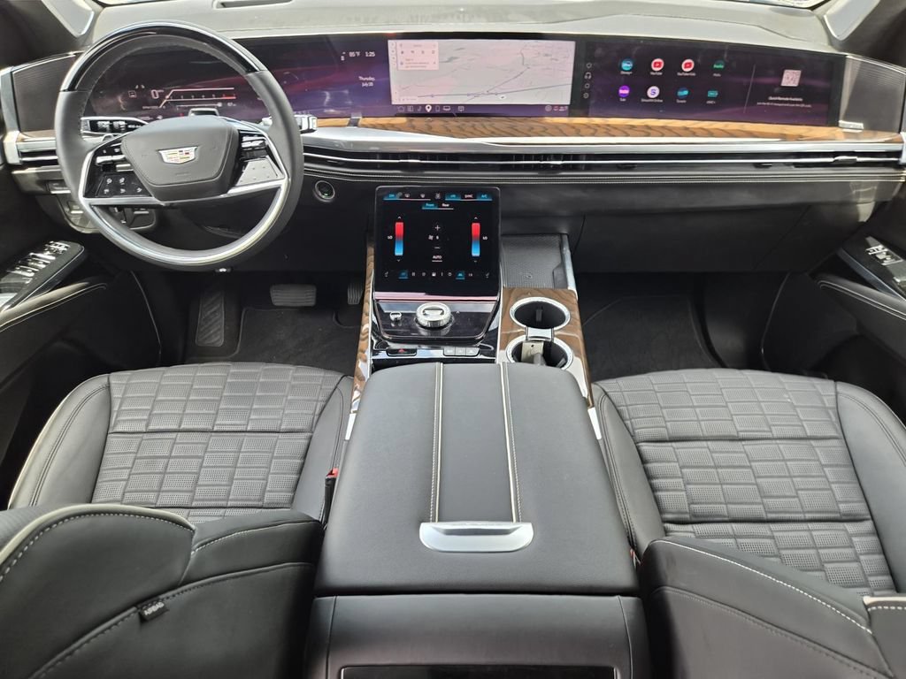 Certified Used 2025 Black Raven Cadillac Sport Platinum image 17