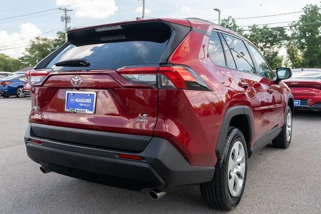 Used 2019 Red Toyota LE image 5