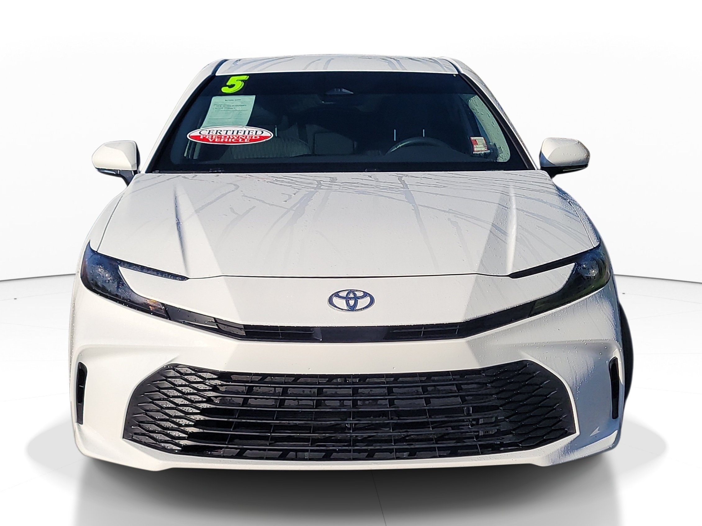 Used 2025 Ice Toyota LE image 2