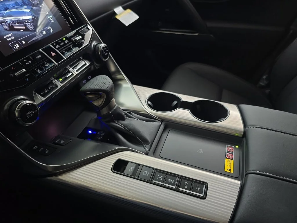 New 2026 Ultra White Lexus F SPORT HANDLING image 23