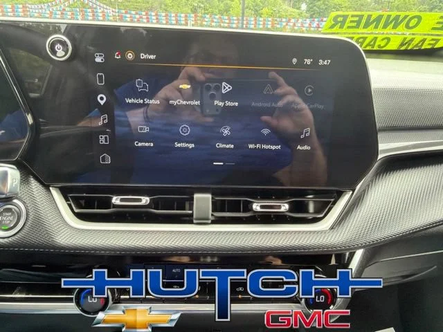 Used 2026 Lakeshore Blue Metallic Chevrolet LT image 34