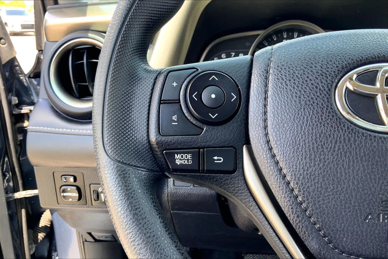 Used 2014 Shoreline Blue Metallic Toyota XLE image 23
