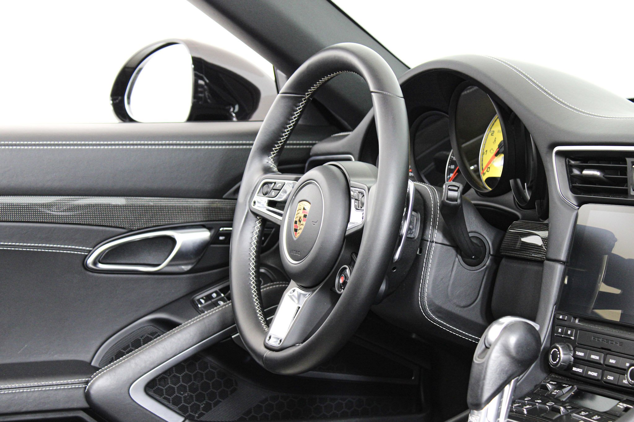 Used 2019 Black Porsche Turbo S Cabriolet image 33