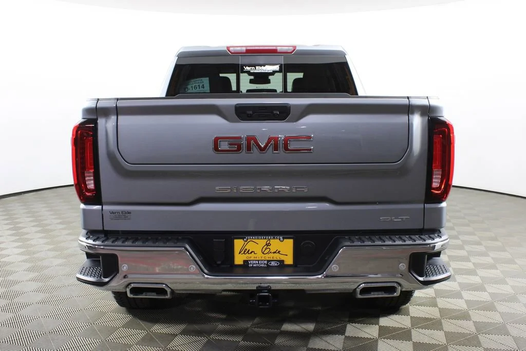 2026 GMC Sierra 1500 SLT - Photo 6