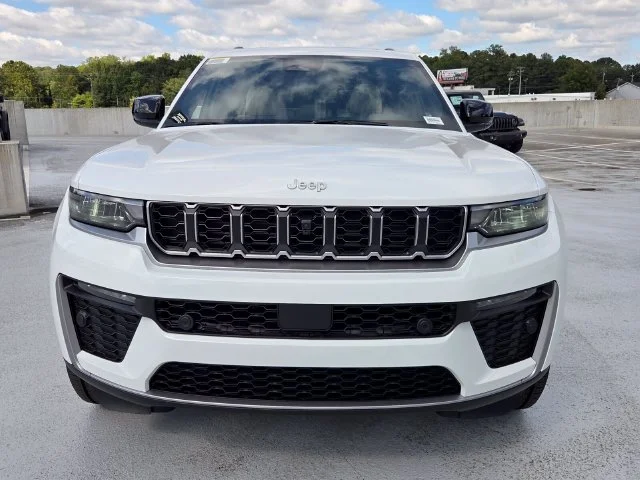 New 2027 Bright White Clearcoat Jeep Limited image 2