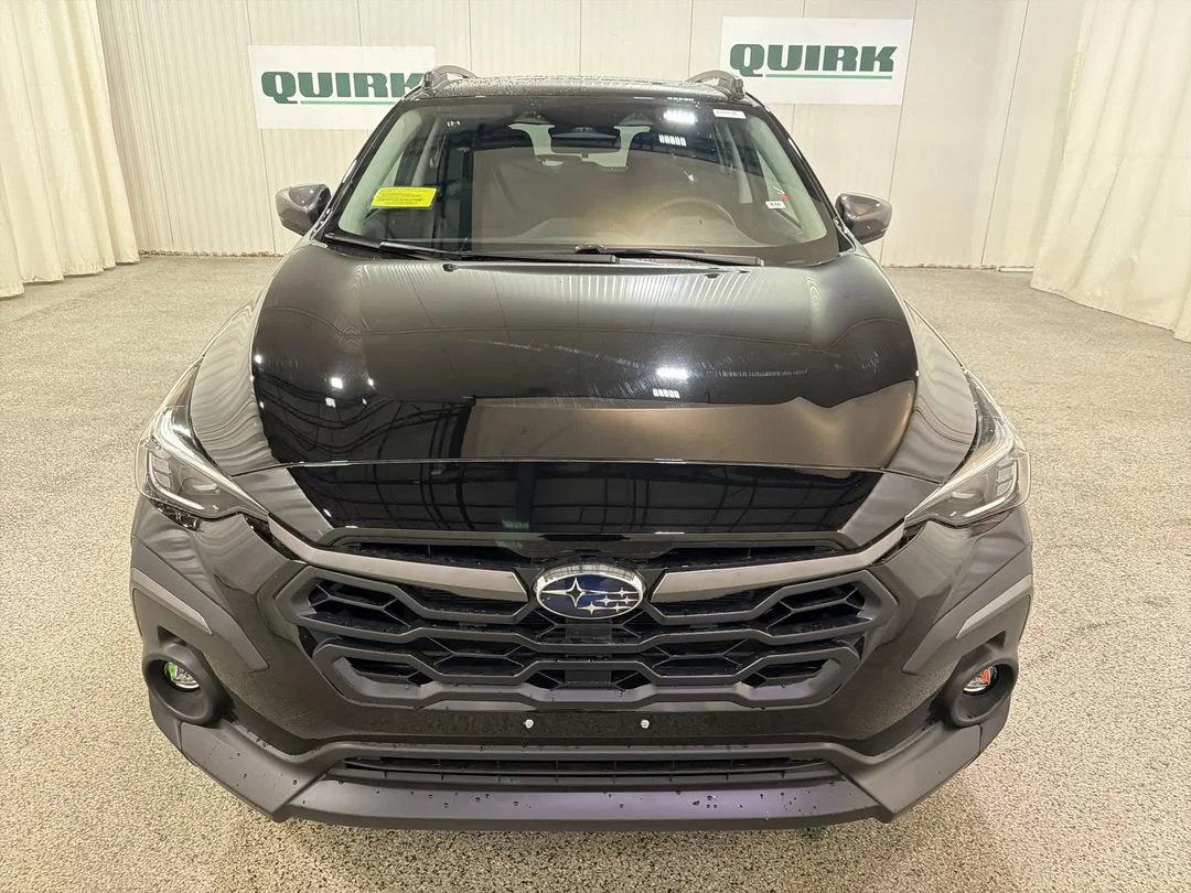 New 2026 Crystal Black Silica Subaru Limited image 2