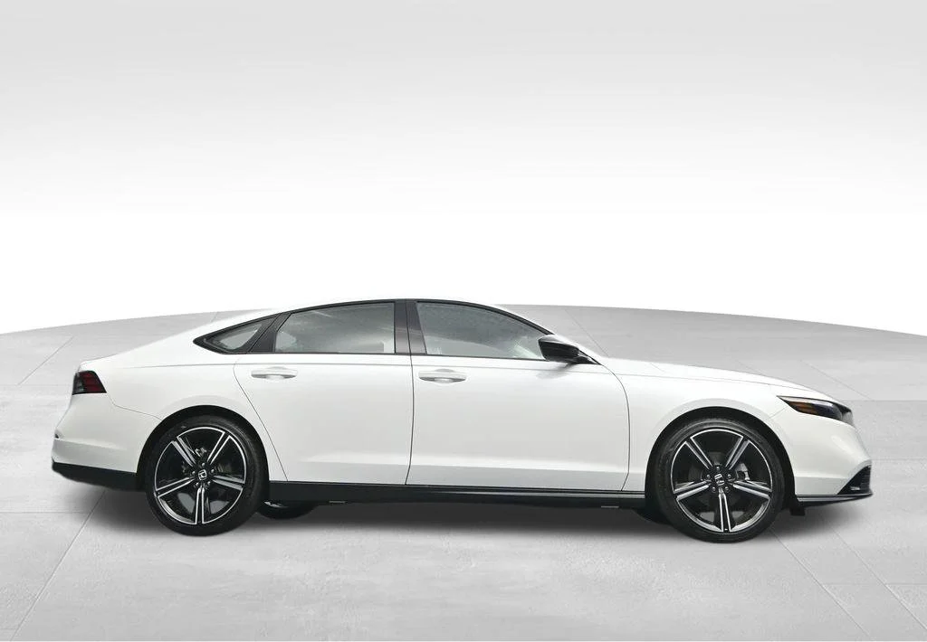 Certified Used 2026 Platinum White Pearl Honda SE image 41