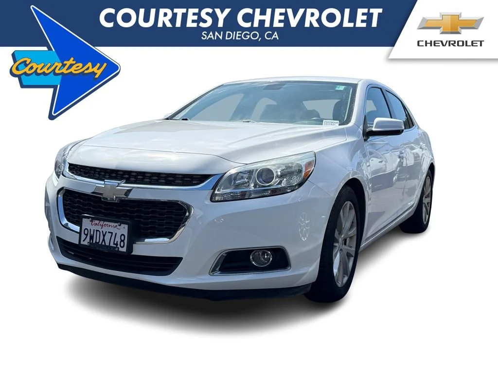 2015 Chevrolet Malibu 2LT's photo