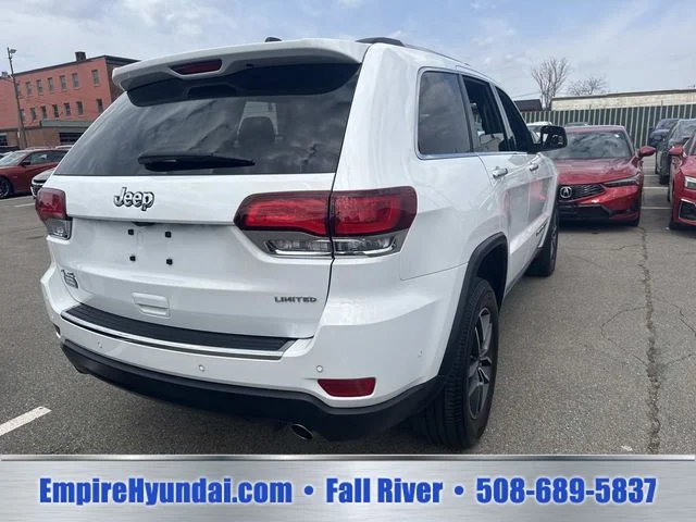 Used 2022 White Jeep Limited image 7