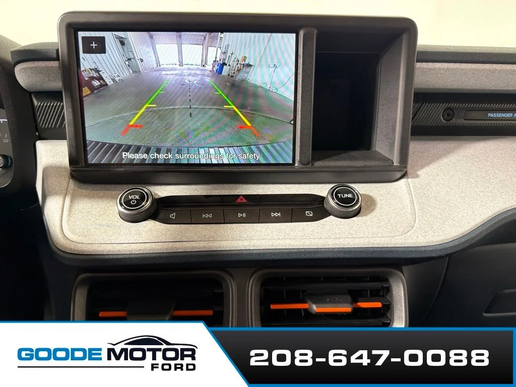 Certified Used 2024 Oxford White Ford XLT image 17