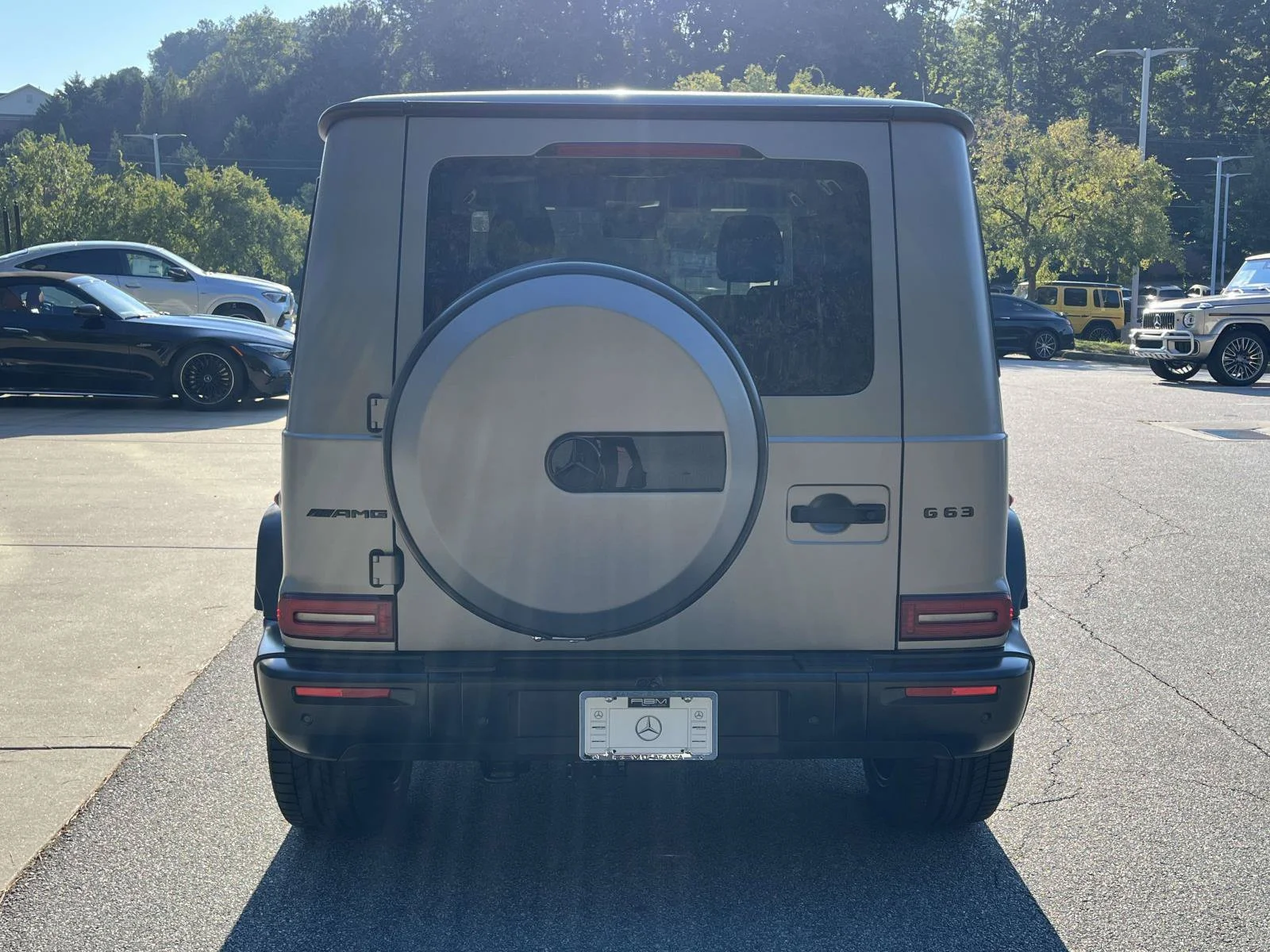 New 2027 MANUFAKTUR Platinum magno Mercedes-Benz AMG® G 63 SUV image 8