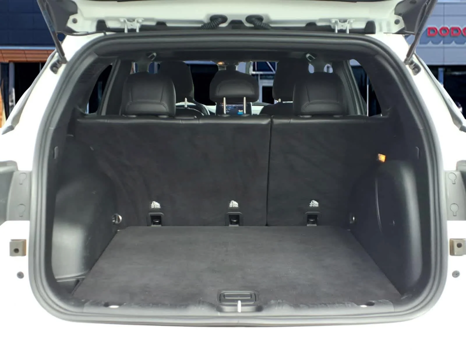 Used 2022 Bright White Clearcoat Jeep High Altitude image 5