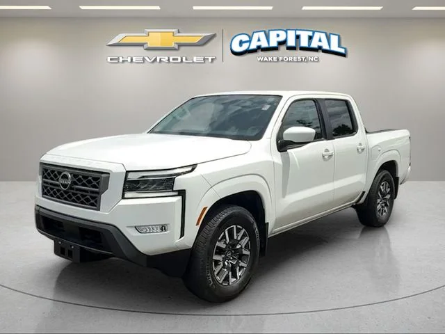 Used 2024 White Nissan SL image 1