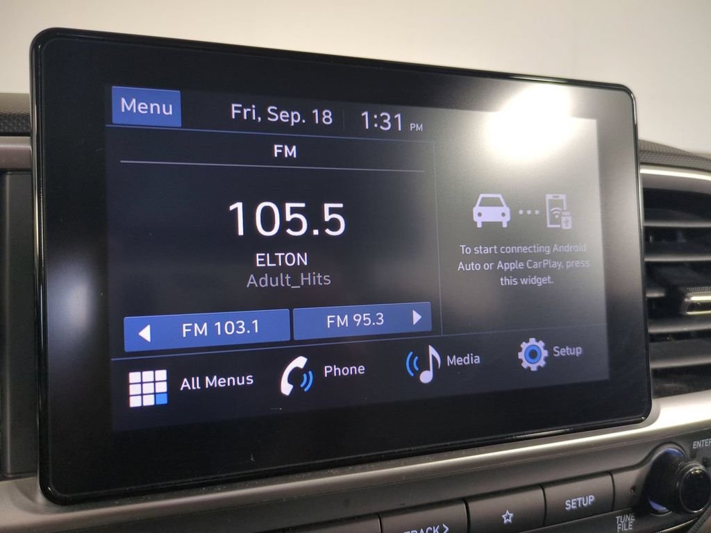2025 Hyundai Venue SEL - Photo 32