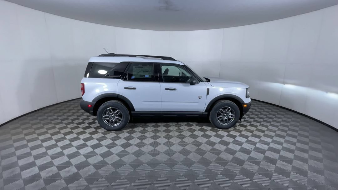 Used 2026 Space White Metallic Ford Big Bend image 9