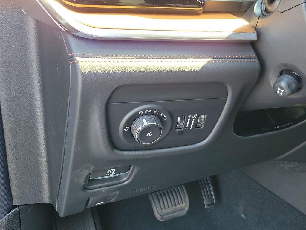 New 2026 Steel Blue Exterior Paint Jeep Summit image 18