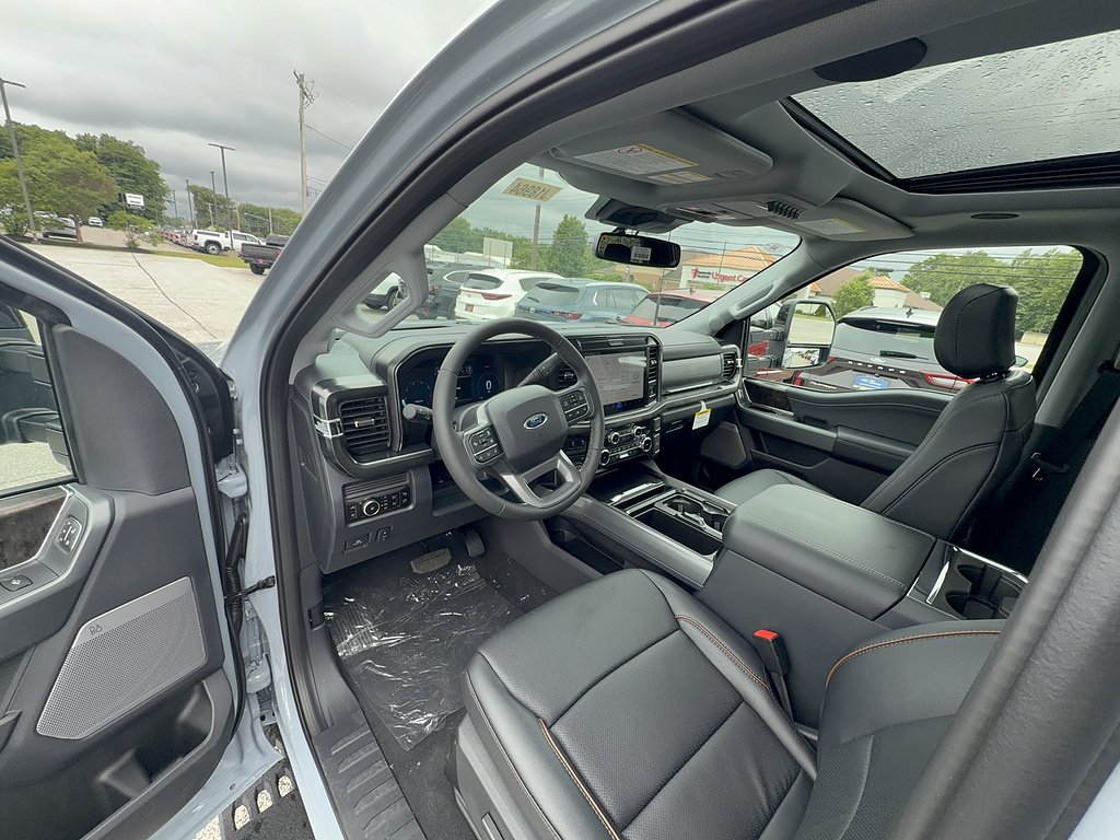 New 2026 Glacier Gray Metallic Tri-Coat Ford F-250® Lariat® image 12