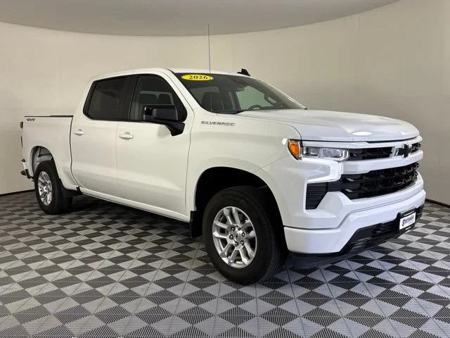 Used 2026 Summit White Chevrolet RST image 4