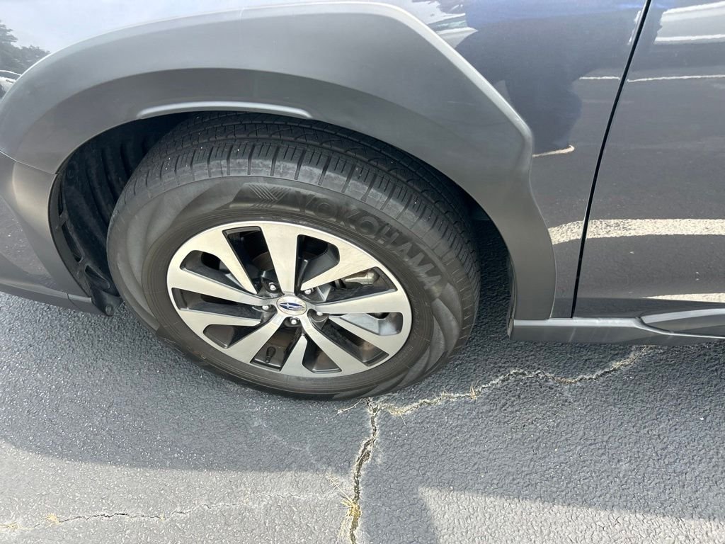 Certified Used 2025 Gray Subaru Premium image 14