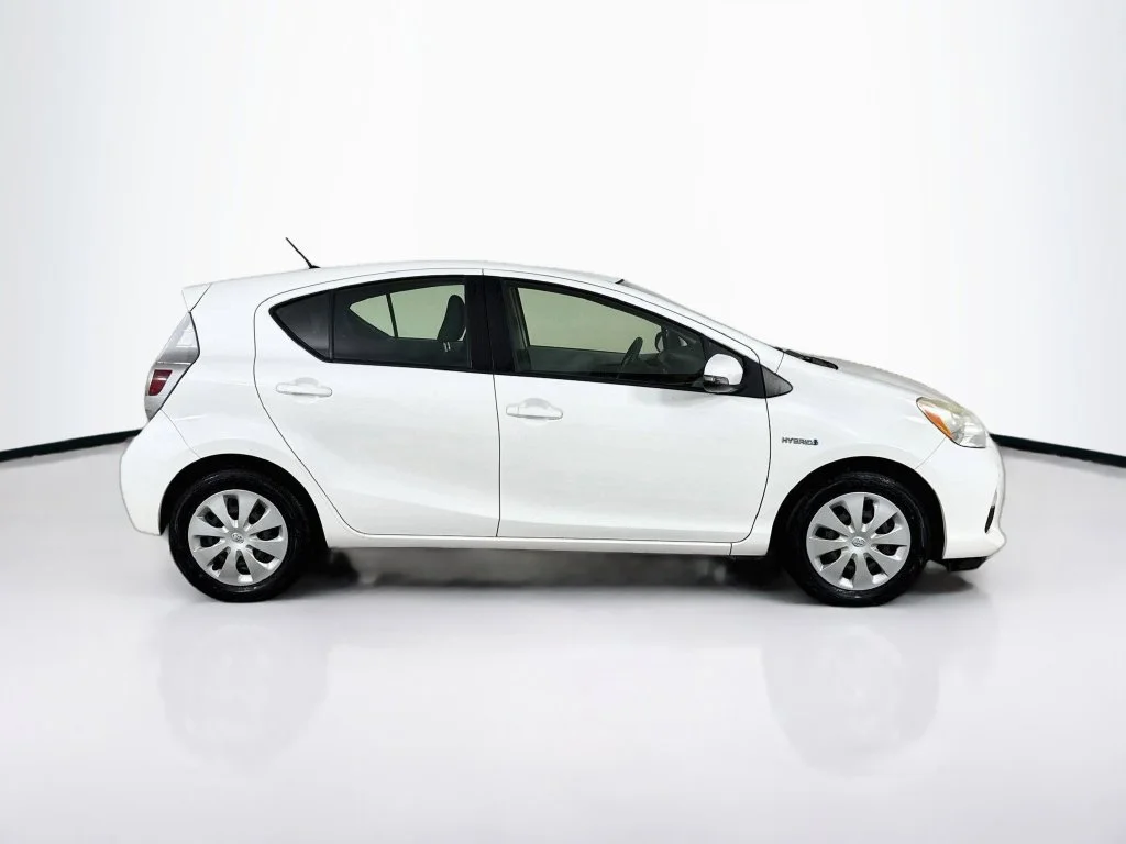 Used 2013 Super White Toyota Two image 8
