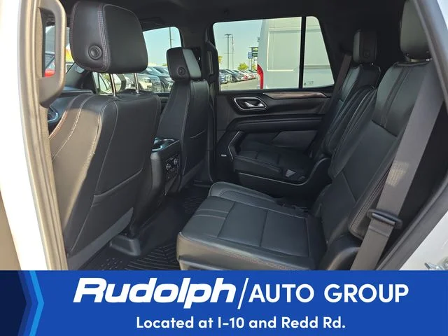 Used 2024 Pearl Chevrolet RST image 25