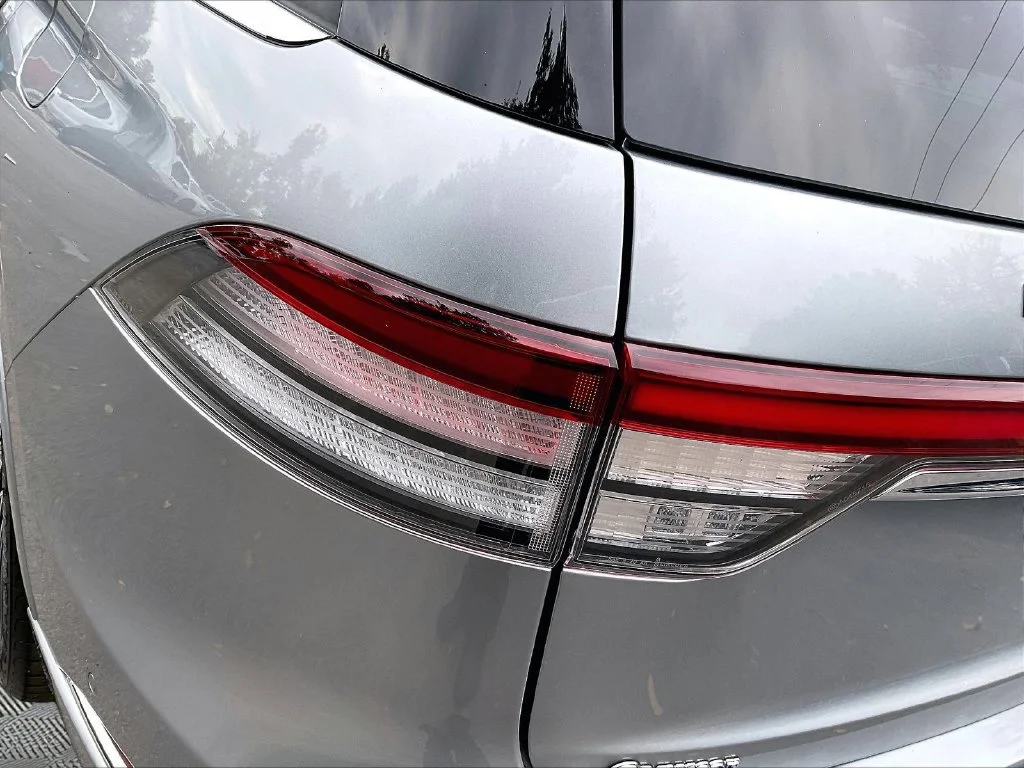 Used 2023 Silver Lincoln Black Label image 33