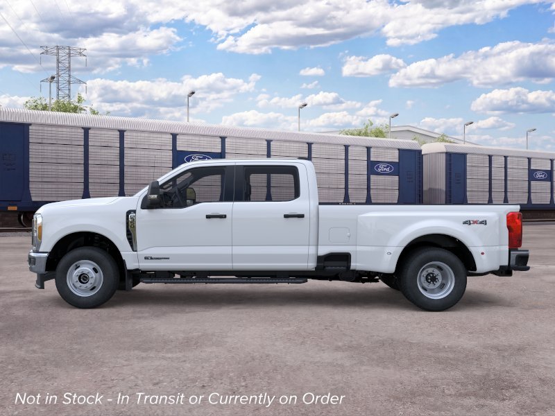 New 2026 Oxford White Ford F-350® XL image 3