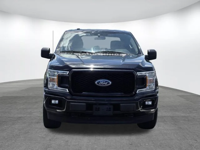 Used 2019 Black Metallic Ford XL image 2
