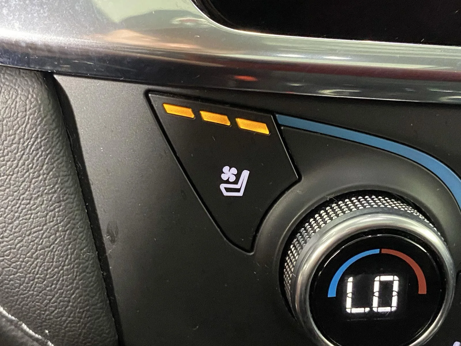 Used 2020 Mosaic Black Metallic Chevrolet High Country image 24