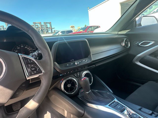 Used 2019 Red Chevrolet SS image 13